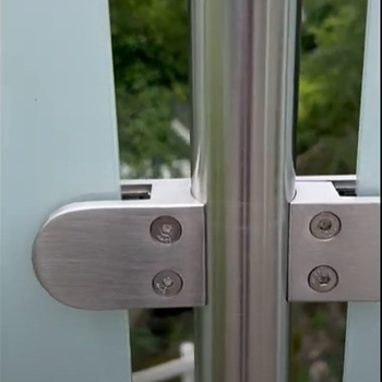 Film-borstad yta rostfria räcken