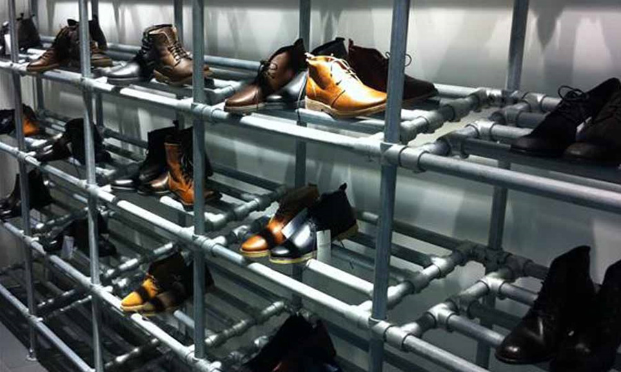 Butiksinredning i rå industri look